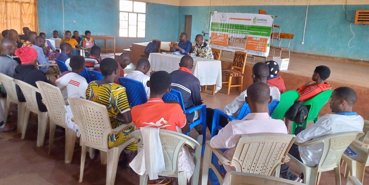 Les organisations partenaires étaient représentées 